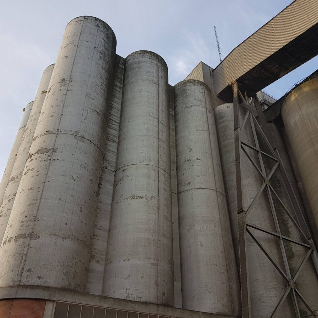 Levensduurverlening betonnen graansilo's - Eurosilo / Sanacon