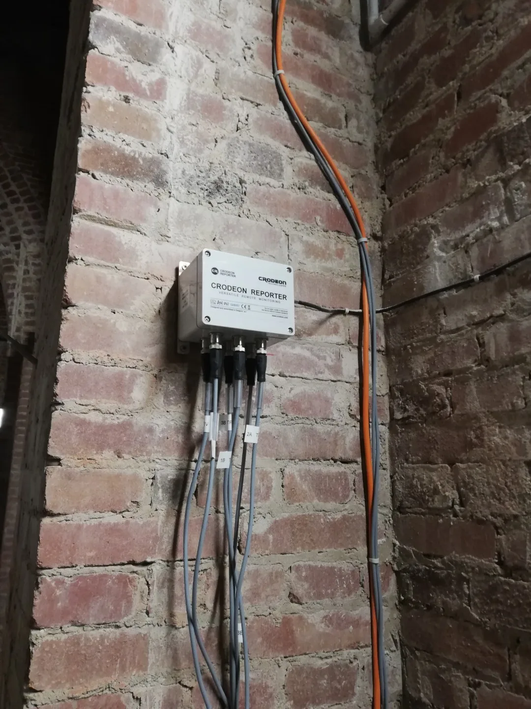 sensoren van crodeon om RV in beton te meten